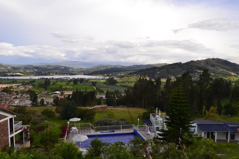 Miravalle Suites Paipa Buitenkant foto